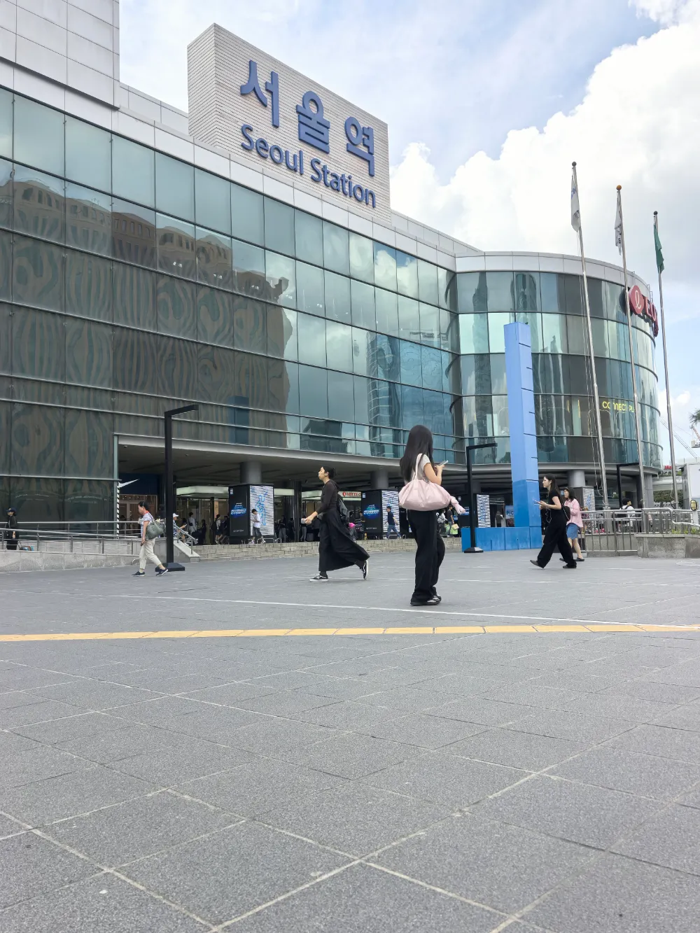 서울역 공공사업에 지정된 비타세라믹 에코포석